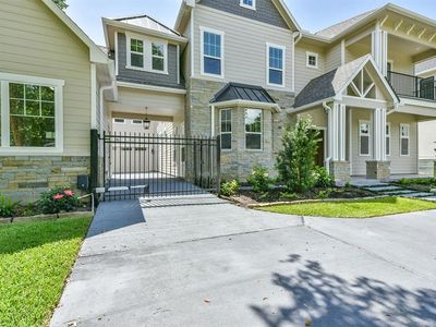 843 Saint George Ln, Houston, TX, 77079