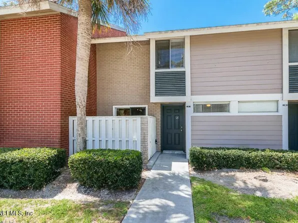8880 OLD KINGS Road S #7, Jacksonville, FL 32257