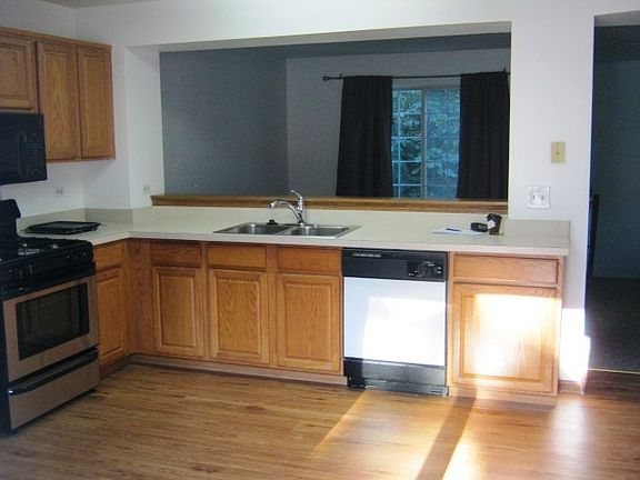 3rd image of 254 W Treehouse Ln #39-3