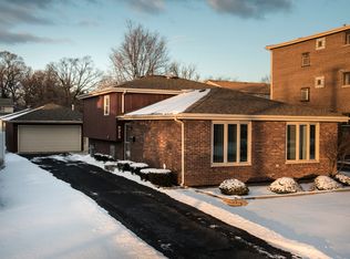 6924 W Crandall Ave, Worth, IL