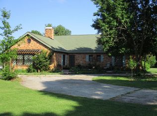 1504 Fairview Ave, Baxter Springs, KS 66713