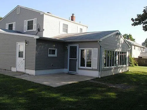 25 Wellington Rd photo 1
