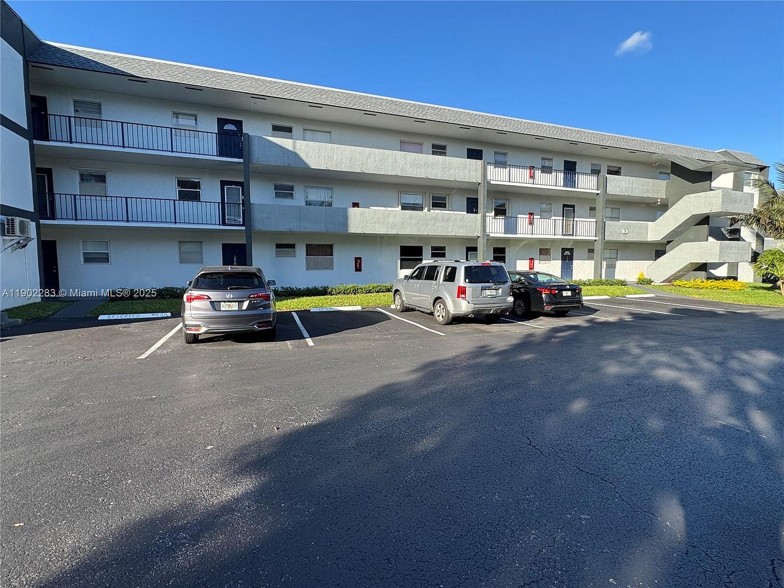 8330 Sands Point Blvd APT N208