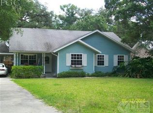 135 N Oak St, Labelle, FL 33935