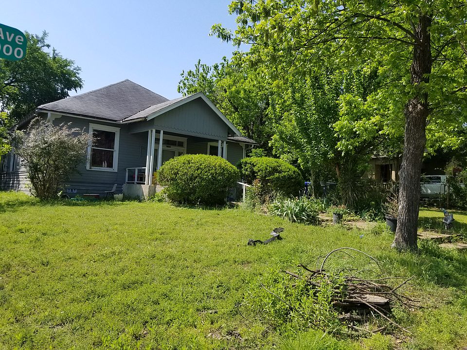 1st image of 1416 N 21st St