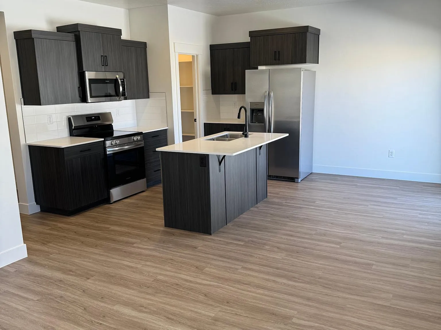 5672 S Duel Ln — Photo 2