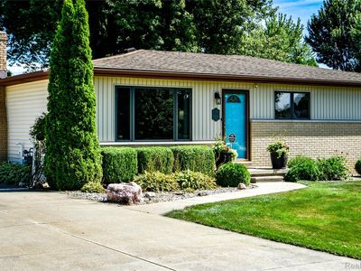 47940 Mallard Dr, Chesterfield, MI, 48047