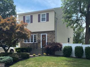 53 Clayton Ave, Hamilton, NJ 08619