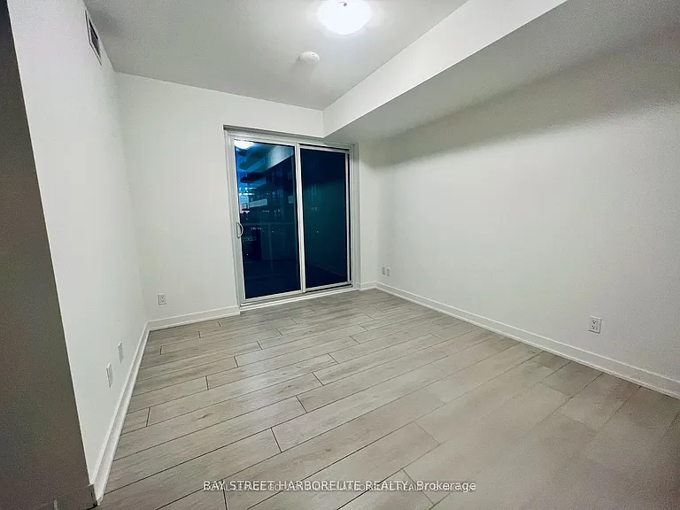 2033 Kennedy Rd #2810 — Photo 11