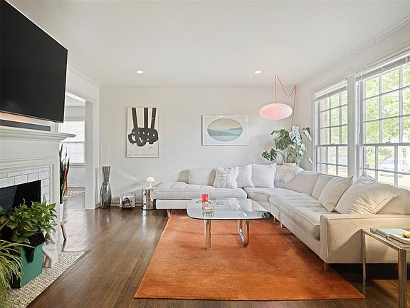 5th image of 3717 N Olie Ave