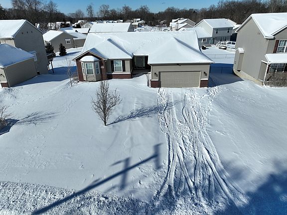 2nd image of 1280 Malcolm Dr