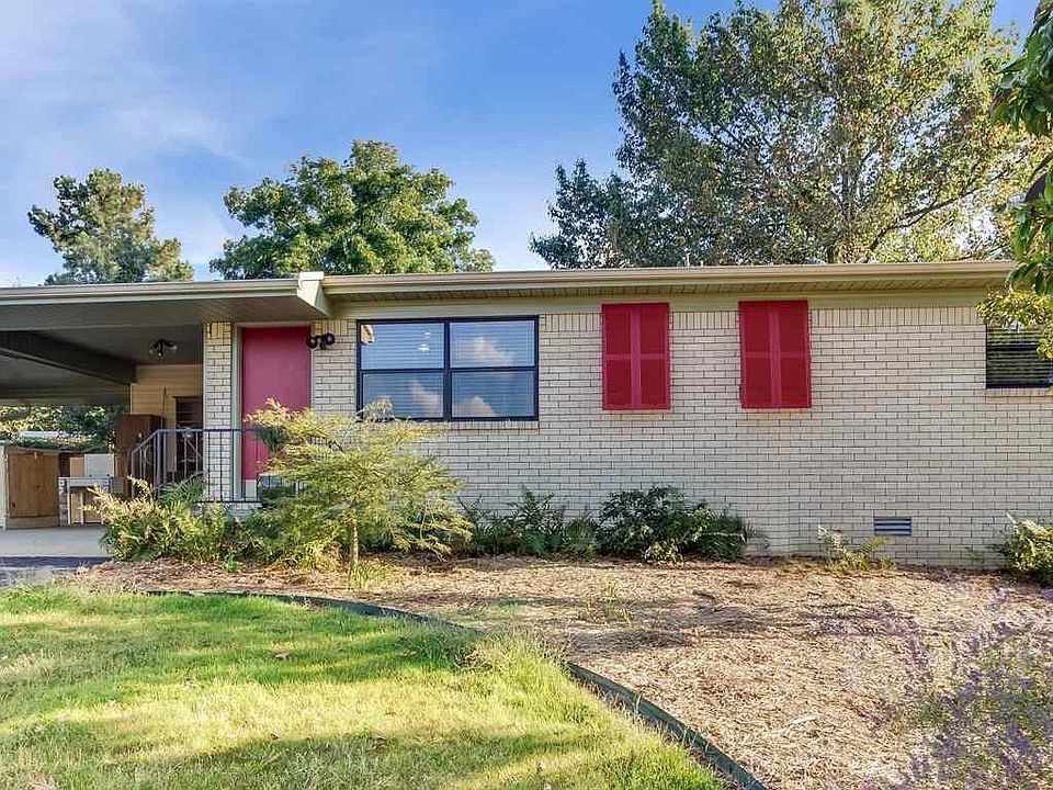 1st image of 211 Electra Dr