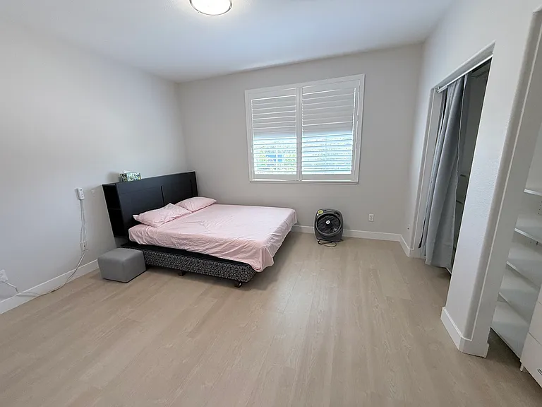 2051 Oakland Rd — Photo 18