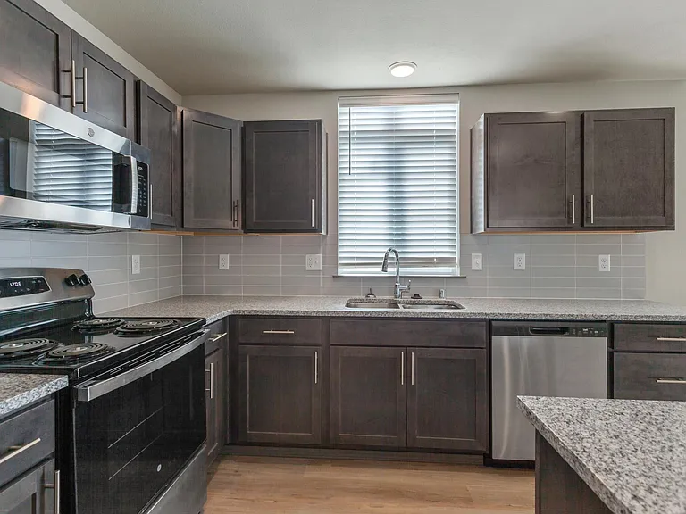 17020 E Riverside Ln — Photo 13