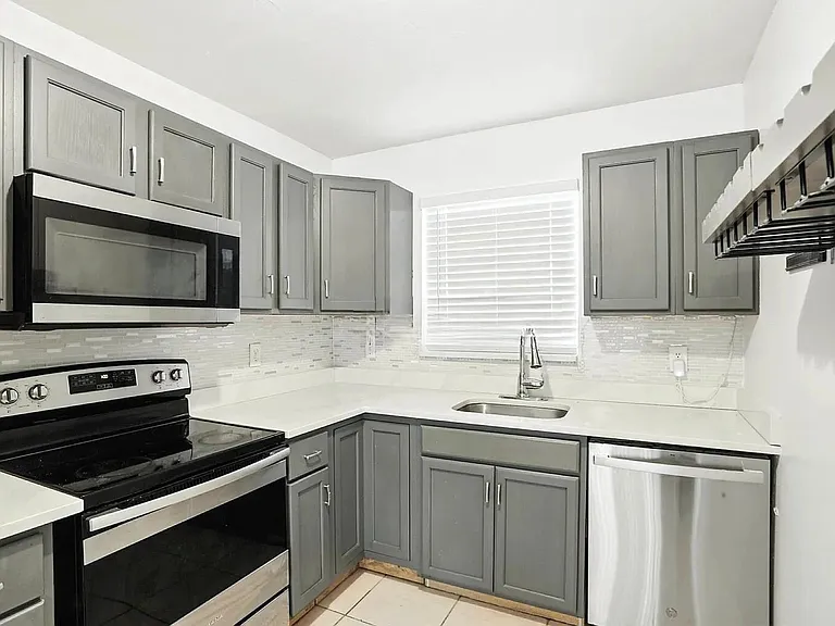 3050 Norwood Pl #N112 — Photo 16