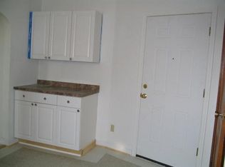 1018 Old York Rd APT 3, Raritan, NJ 08869