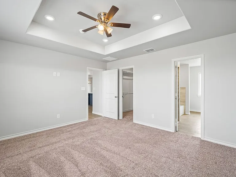 8907 N County Road 3200 — Photo 7