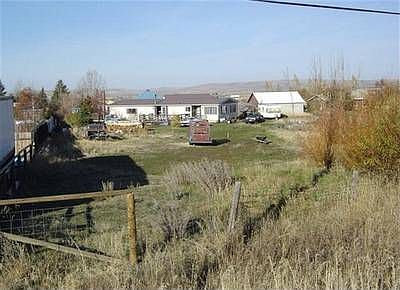 1st image of 405 E Wallowa Ave