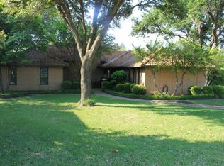 1102 Westminister Ln, Duncanville, TX 75137