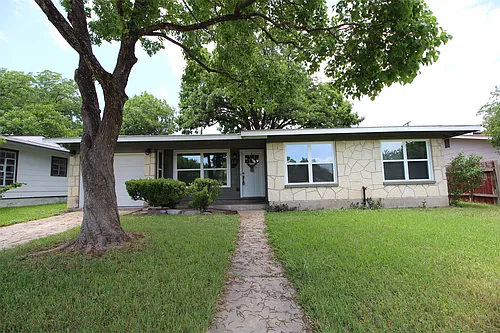 231 Addax Dr Photo 1 231 Addax Dr Photo 1