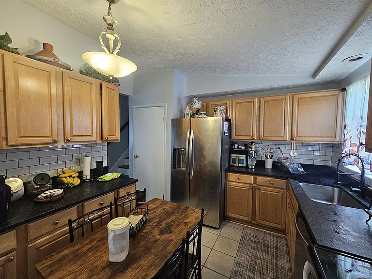 3136 Delburn Ave — Photo 7
