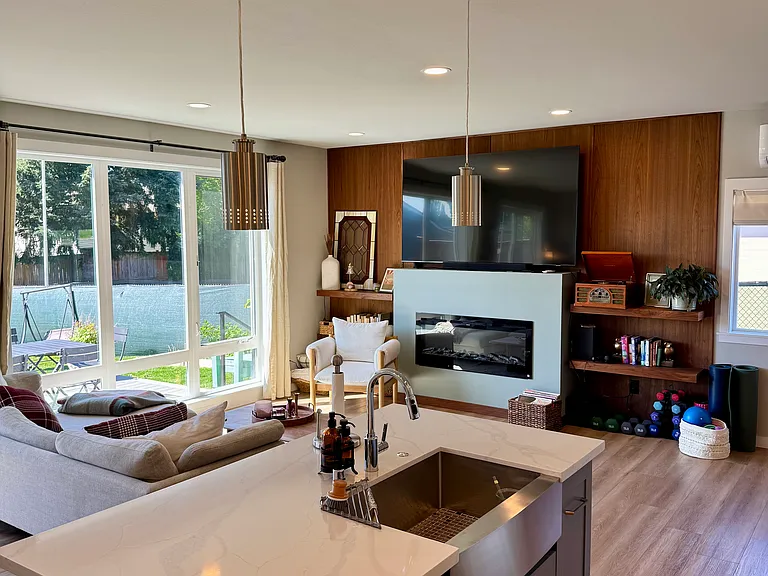 20516 Damson Rd #B — Photo 7