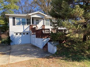 240 Woodland Dr, Edwardsville, IL 62025