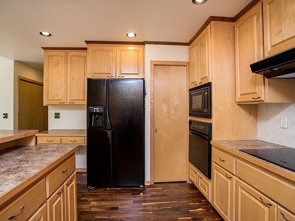 5th image of 1759 S Bear Lake Ln