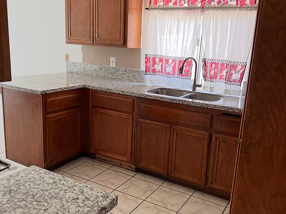 3rd image of 14160 Travers Dr