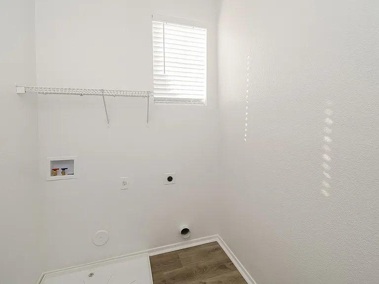 3674 E Stampede Dr — Photo 11