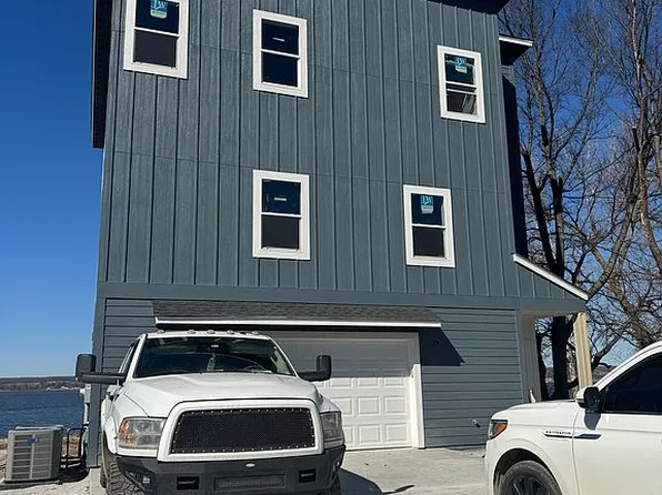 1664 Pinoak Dr, Grove, OK 74344