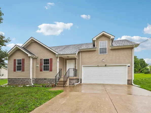 246 Senator Dr, Clarksville, TN 37042
