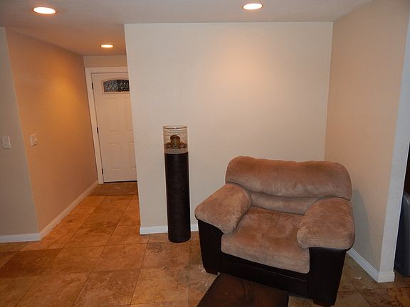 3rd image of 5940 Los Amigos St