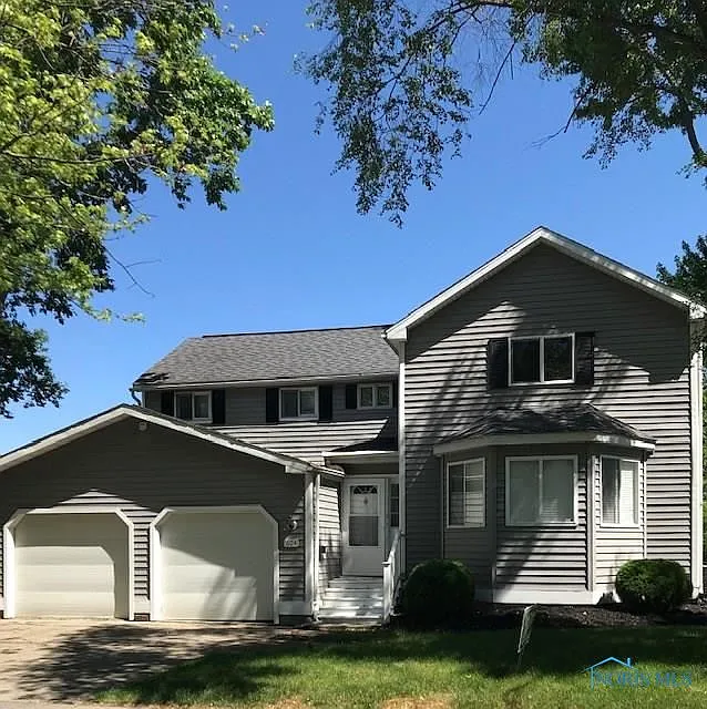 604 Corwin St photo 1