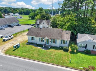 130 Market St, Onancock, VA 23417