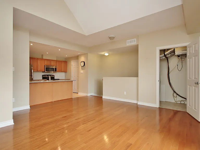 763 Cedar Creek Dr #I — Photo 10