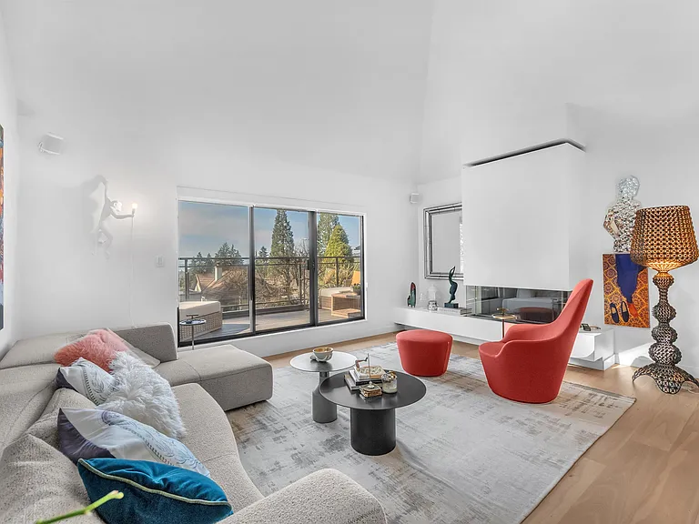 5706 Owl Ct — Photo 1