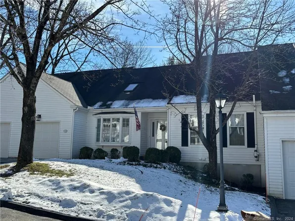 11 Millay Court #11, Litchfield, CT 06759