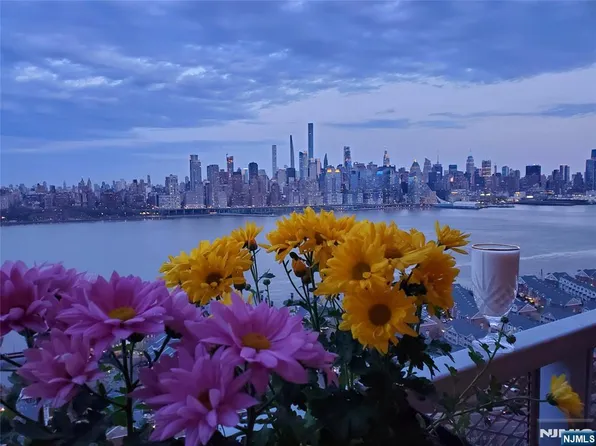 6600 John F Kennedy Blvd E #15M, West New York, NJ 07093