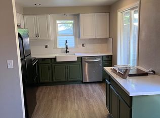 1035 Birchwood Dr, Oregon City, OR 97045