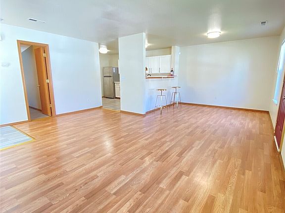4th image of 4827 41st Lane SE