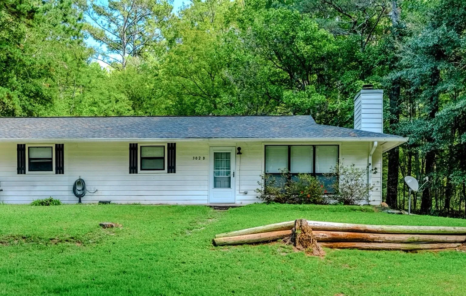 Move-In Ready Pet Friendly 2BR Duplex in Auburn, GA — Photo 1