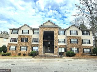 5303 Par Four Way, Lithonia, GA 30038