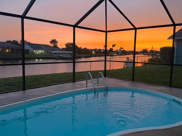 516 Archer Pkwy W, Cape Coral, FL 33904