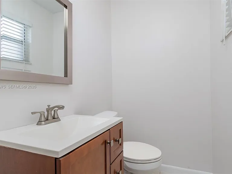 15389 S Dixie Hwy #25 — Photo 9