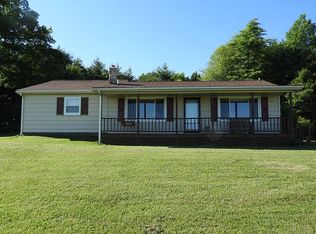 159 Summer Ln, Fancy Gap, VA 24328