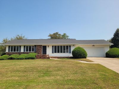 13 Hillside Dr E, Oelwein, IA, 50662