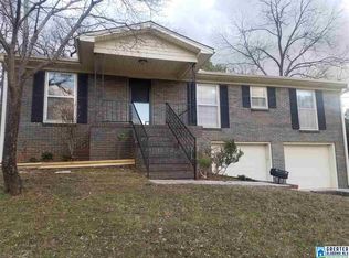1821 Mountain Cir, Birmingham, AL 35217