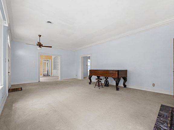23rd image of 162 Grizzell Ln