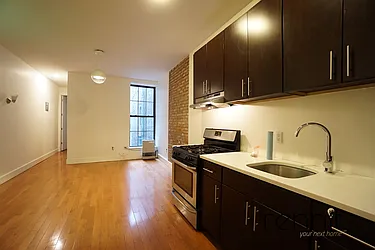 Rented by Rennit Inc.